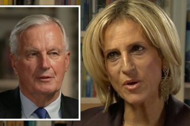 Emily Maitlis de la BBC met Michel Barnier sur la sellette au sujet du protocole du Brexit "ne fonctionne pas"