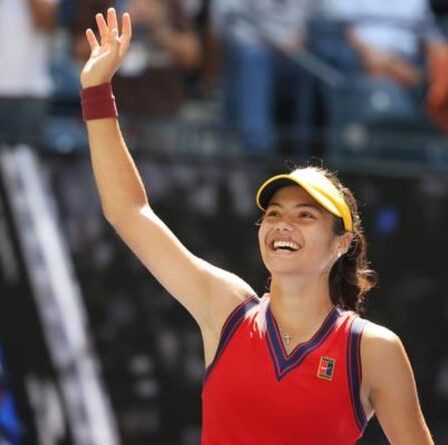 Emma Raducanu a l'avantage de l'US Open qu'elle n'a pas obtenu à Wimbledon avant le choc des demi-finales