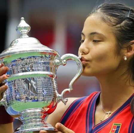 Emma Raducanu va « encadrer » la lettre de la reine « modèle » après une superbe victoire à l'US Open