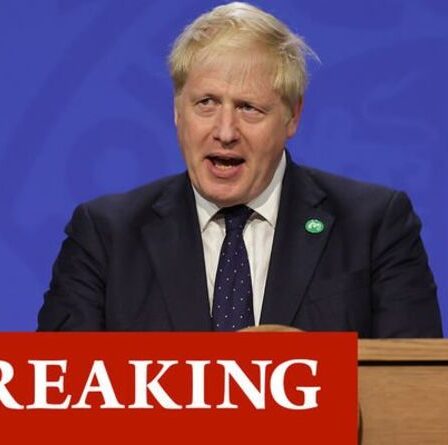 Et ensuite ?!  Boris refuse d'exclure PLUS d'augmentations d'impôts après avoir rompu l'engagement du manifeste