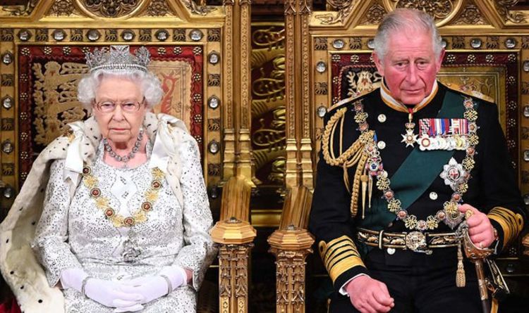 Faille de la famille royale: la reine "constamment frustrée" par le prince Charles et "perplexe par lui"