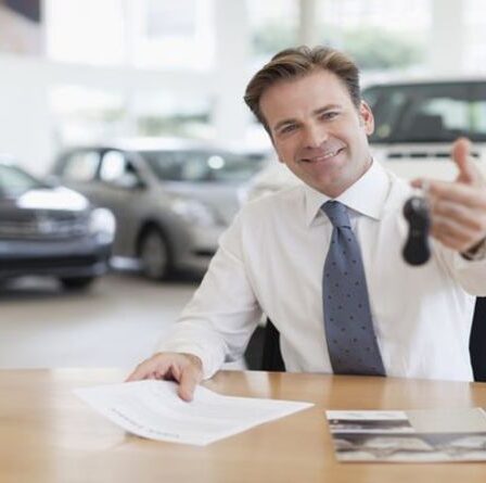 « Faites vos devoirs » : les erreurs d'achat de voitures les plus courantes commises par les conducteurs - comment les éviter