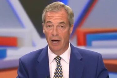 'Il le mérite!'  Nigel Farage se déchaîne sur Joe Biden alors que les sondages montrent une baisse de popularité