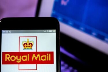 "Je suis gêné": avertissement alors qu'une femme tombe pour avoir convaincu l'arnaque des frais de port de Royal Mail