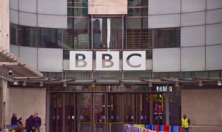 La BBC obligée de faire des réductions alors que le prix des droits de licence est gelé