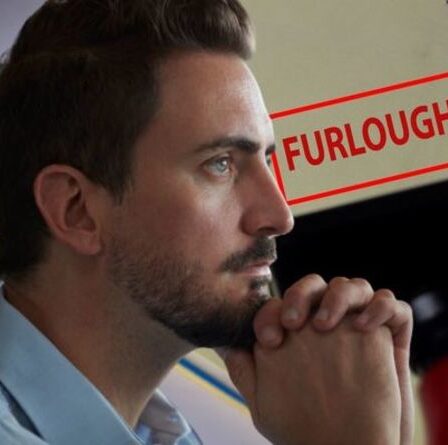 La fin du congé peut signifier que les Britanniques doivent changer de carrière pour combler la «pénurie de travailleurs record»