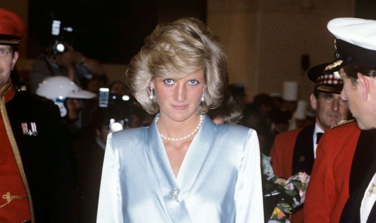 La princesse Diana honorée par un nouvel hommage à quelques instants de la statue de Harry et William