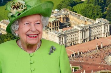La reine enrôlera DEUX membres de la famille royale pour accompagner son retour à Buckingham Palace – tous les détails
