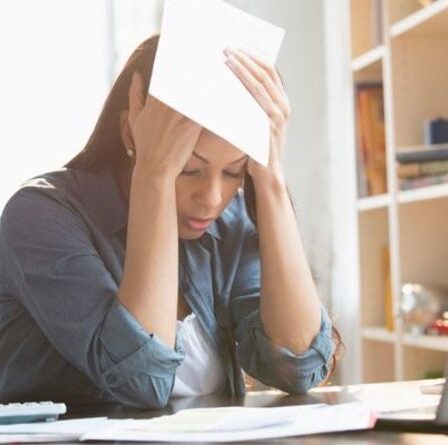 La taxe d'habitation pourrait augmenter dans un «double coup dur» - comment obtenir une réduction sur la facture