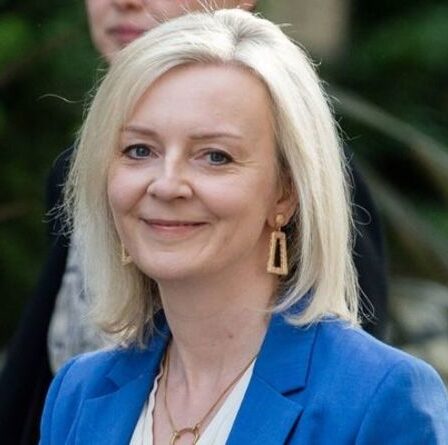 L'aubaine du Brexit se poursuit alors que Liz Truss est prête à viser un "énorme" accord avec l'Amérique du Sud