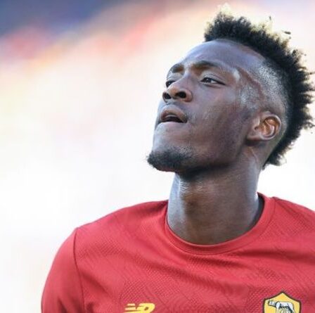 Le chef d'Arsenal, Edu, a "vraiment poussé" à signer Tammy Abraham avant de perdre face à Jose Mourinho