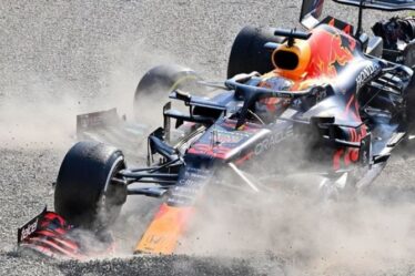 Le jugement de Max Verstappen remis en question après le crash dramatique de Lewis Hamilton