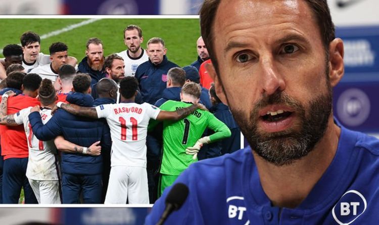 Le patron de l'Angleterre, Gareth Southgate, réplique à la discussion sur le contrat – "Ils ne sont pas dérangés"