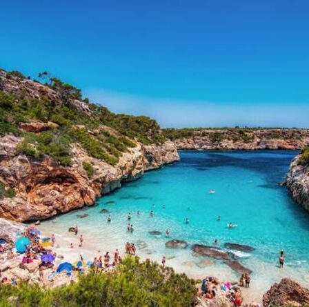 « Le plus gros ennui après les vacances ! »  – qu'est-ce qui agace le plus les Britanniques en rentrant chez eux ?