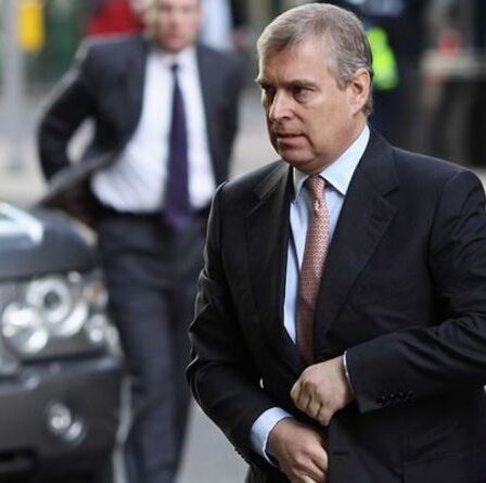 Le prince Andrew se rend compte «au fond» que le procès à venir est une «grosse affaire»