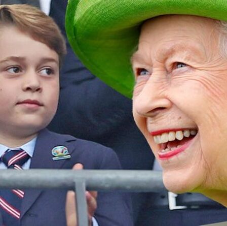 Le prince George s'inspire de la reine en apprenant une compétence importante