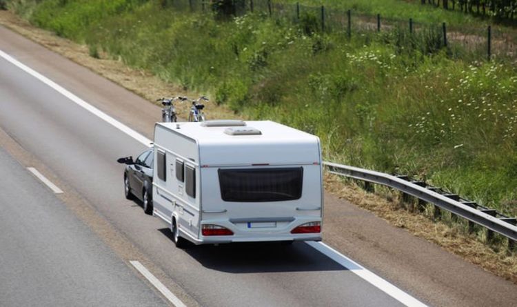 "Le travail est tombé d'une falaise": le changement de la loi sur le remorquage des caravanes et des remorques a été critiqué par les craintes de formation