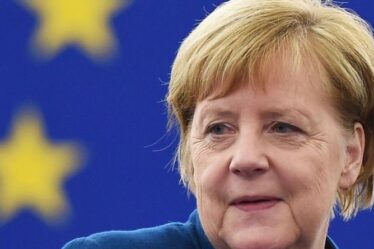 Les Allemands "aspirent" à la "main ferme" d'Angela Merkel alors que le pays se prépare à une période de perturbation