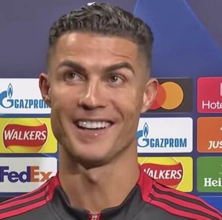 Les actions hilarantes de Cristiano Ronaldo devant la caméra après la bataille de Man Utd pour la victoire de Villarreal