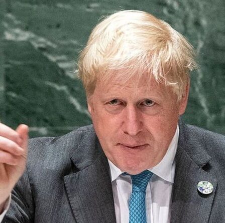 Les citoyens de l'UE ont averti qu'ils seraient expulsés du Royaume-Uni en cas de refus du statut d'immigration