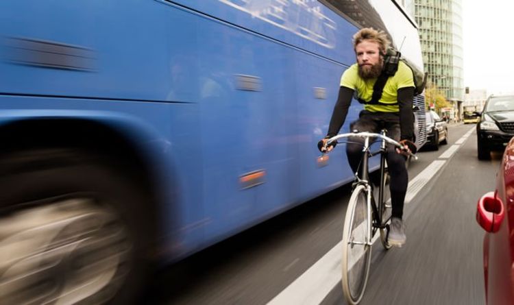 « Les cyclistes doivent être tenus responsables » : la colère face aux appels aux cyclistes à payer « une forme de taxe »