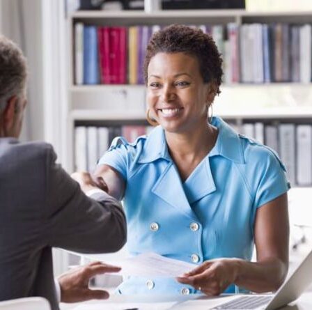 Les demandeurs d'emploi peuvent désormais bénéficier du haut débit gratuit - DWP annonce un nouveau programme