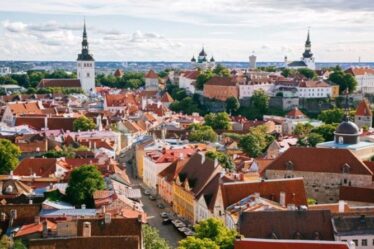 Les surprenantes destinations européennes les plus rentables pour les expatriés - de l'Islande à la Pologne