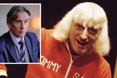 Les téléspectateurs critiquent la BBC après avoir choisi Steve Coogan dans le drame de Jimmy Savile " Honte à vous "