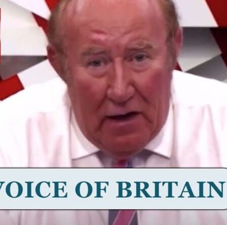 Les téléspectateurs de GB News exhortent Andrew Neil à revenir alors qu'ils le saluent comme "l'épine dorsale pivot" de la chaîne
