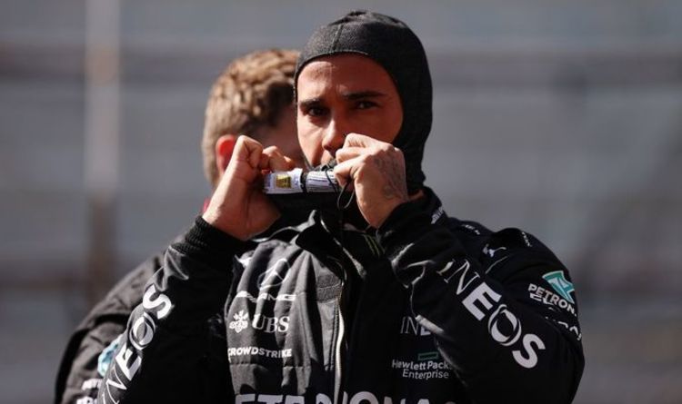 Lewis Hamilton admet qu'il est à blâmer après une rare erreur lors des qualifications dramatiques du GP de Russie