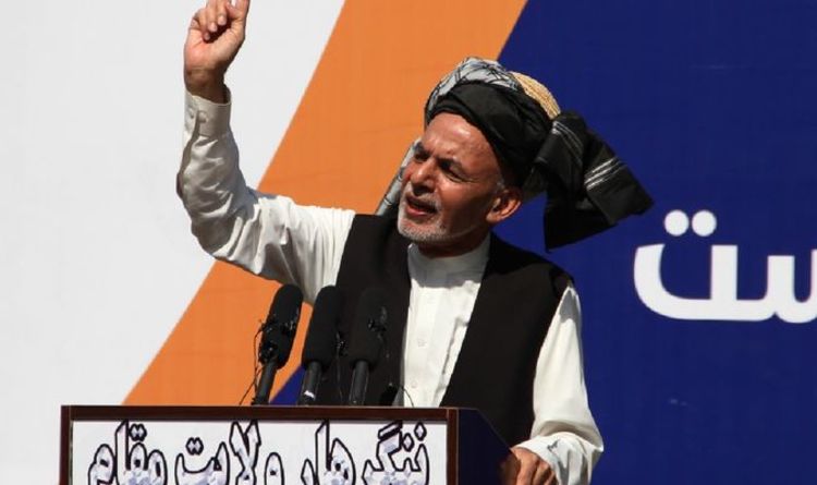 L'ex-président afghan Ghani nie furieusement avoir volé des millions de dollars américains en liquide