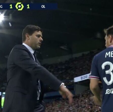 Lionel Messi fait part de ses sentiments à Mauricio Pochettino après un remplacement surprise du PSG