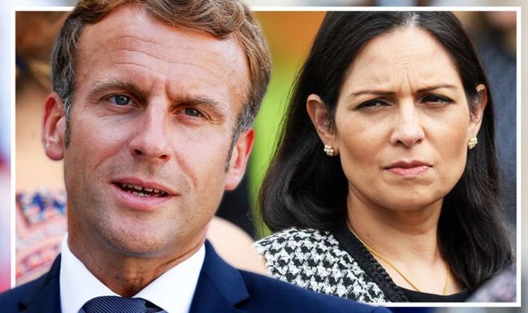 Macron s'en prend à des Français furieux contre Priti Patel à propos de la menace d'une patrouille de migrants