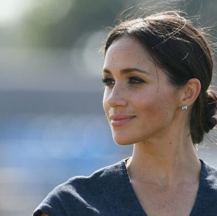 Meghan Markle « ne se présentera pas à la présidence » alors que la duchesse et le prince Harry retardent la « paperasserie »