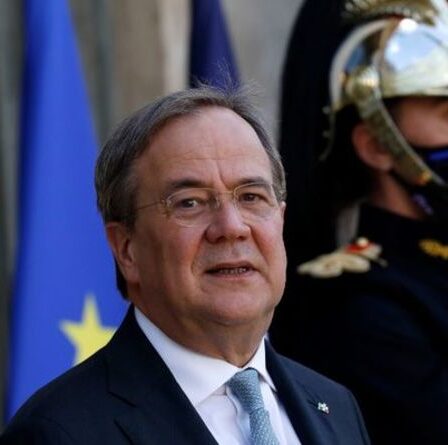 Nous ne devons PAS faire partie de l'armée de l'UE !  Les Britanniques mettent fin à un complot "ridicule" alors que "le Royaume-Uni paie pour l'OTAN"