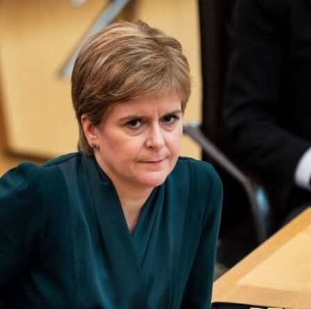 Oh cher Nicolas !  Les Écossais ne soutiennent pas la pression de Sturgeon pour le vote pour l'indépendance de 2023 - sondage