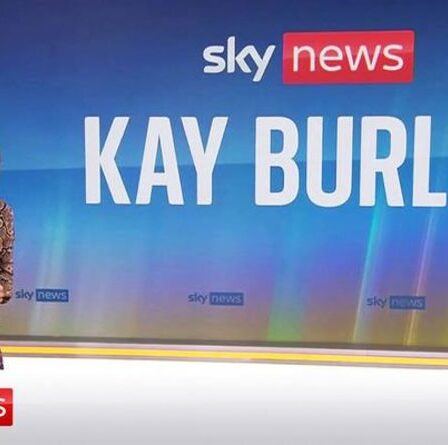 Où est Kay Burley sur Sky News ?