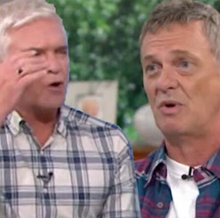 Phillip Schofield a chancelé lorsque Matthew Wright a souligné le défaut de la compagnie aérienne « attire les pervers »