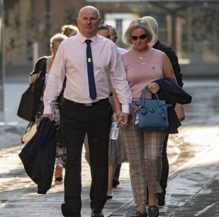 Procès contre l'attentat à la bombe de Manchester Arena: le père a supplié sa fille de recommencer à respirer