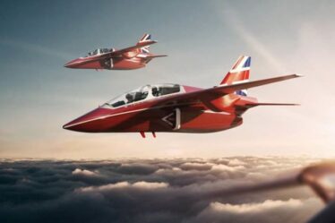Red Arrows : une entreprise britannique va décrocher un accord pour remplacer les jets vieillissants