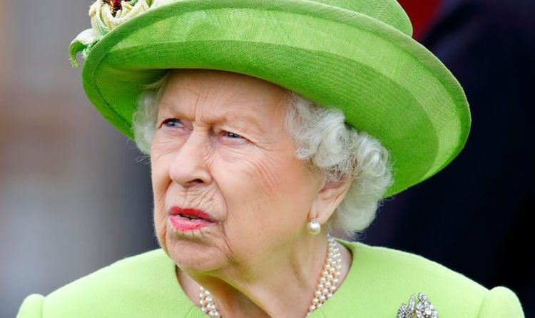 Reine snobée ?  Questions soulevées après qu'Harry ait été jugé "plus influent" que Sa Majesté