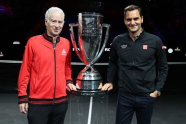 Roger Federer a salué "l'acte de classe" de John McEnroe après la victoire de Team Europe en Laver Cup