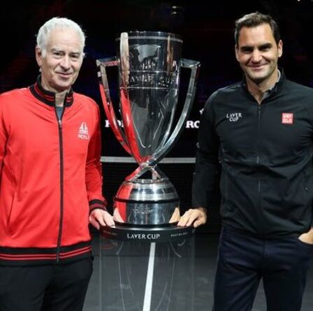 Roger Federer a salué "l'acte de classe" de John McEnroe après la victoire de Team Europe en Laver Cup