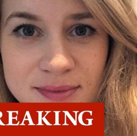 Sarah Everard a été enlevée lors d'une « fausse arrestation » alors que Couzens l'a menottée lors d'une attaque « malade »