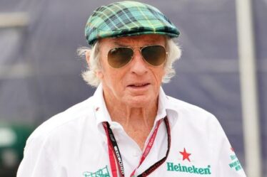 Sir Jackie Stewart fustige Max Verstappen « immature » après le dernier accident de Lewis Hamilton