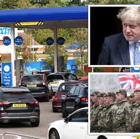 Stations-service EN DIRECT: Boris envoie une armée alors que le chaos des achats de panique provoque une perte de carburant de 90%