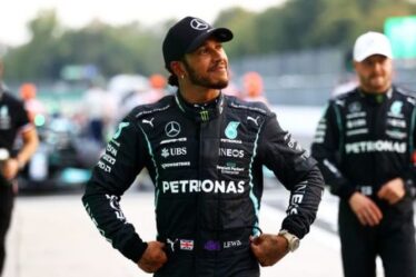 Toto Wolff refuse d'exclure les commandes de l'équipe Mercedes pour Lewis Hamilton et Valtteri Bottas