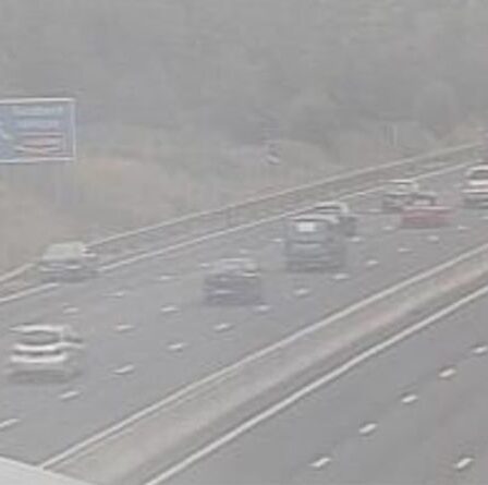 Trafic M6 le plus récent: 5 miles de congestion autoroutière alors qu'un accident majeur provoque la fermeture de voies