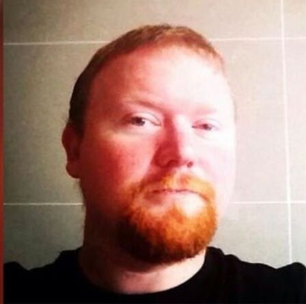 Un père horrifié écourte ses vacances après la découverte d'un canapé-lit "dégoûtant" à Pontins "dégoûtants"