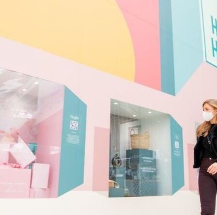 Une spécialiste du marketing de la mode explique comment elle a gagné 15 000 £ grâce à son travail latéral en moins d'un an